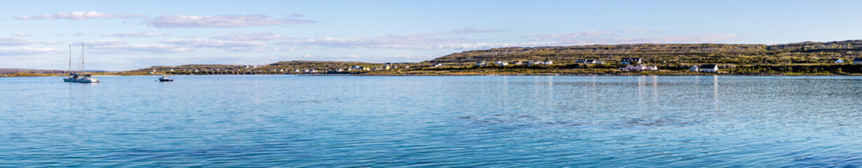 Fototapeta na wymiar Panorama of Inishmore island