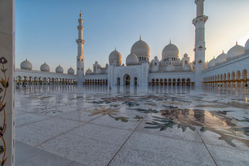 Great Sheikh Zayed Grand Mosque in Abu Dhabi