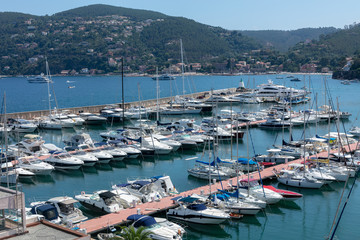 Obraz premium view of the sea, buildings and port in summer
