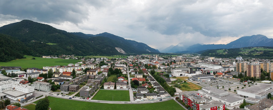 Panoramablick auf Wörgl in Tirol, Österreich