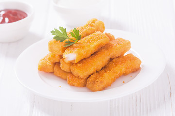 Fried fish sticks ( fingers ) or chicken nugget