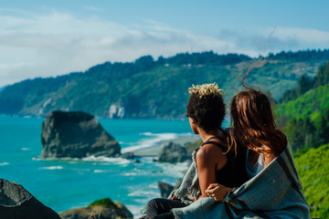 Fototapeta na wymiar Couple enjoying a coastal view