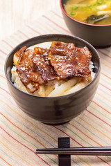 焼き肉どんぶり