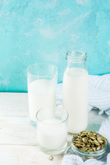 Vegan alternative non-dairy milk