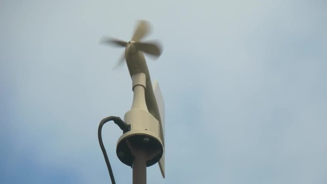 anemometer