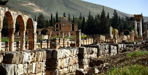 Panorama der antiken Stadt Anjar in der Bekaa-Ebene