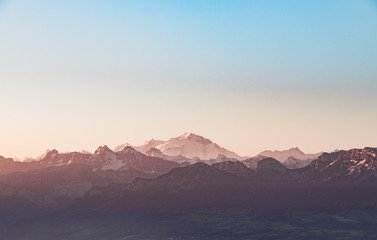 Fototapeta na wymiar Sunrise over the Mont Blanc