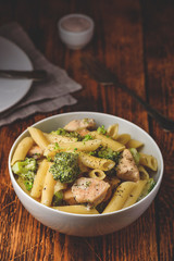 Pasta with chicken and broccoli