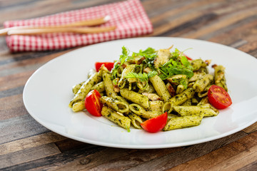 Penne with Chicken and Pesto Sauce