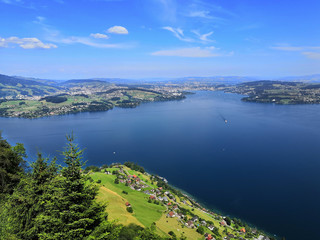 Naklejka na ściany i meble Vierwaldstättersee in der Schweiz / Lake Lucerne
