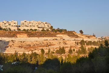 Fototapeta na wymiar View of Jerusalem in the center of the Jerusalem grove