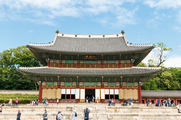 Fototapeta premium Injeongjeon in Changdeokgung, palace of Joseon dynasty in Seoul, Korea.
