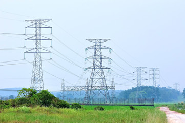 Electric high voltage power post