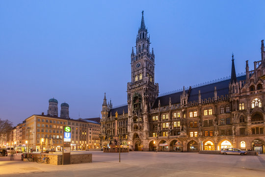 New city hall or Neues Rathaus, Marienplatz, Munich, Bavaria, Germany