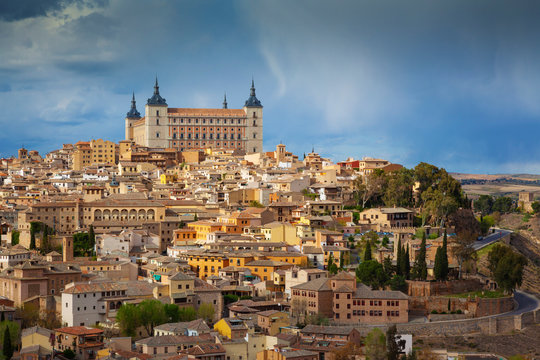 Spain, Castile La Mancha, Toledo, Overview of city, UNESCO World heritage site