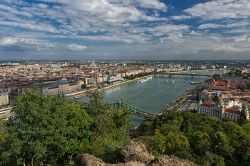 Fototapeta premium Budapest early autumn landscape view from the top of Gellert hill - Hungary