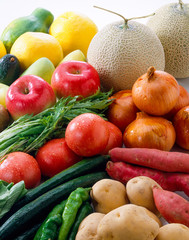 Composition with assorted raw organic vegetables