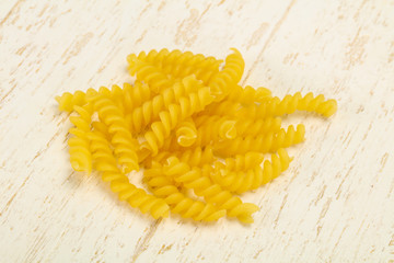 Raw Raw fusilly Italian pasta