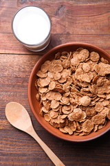 dry cereal flakes
