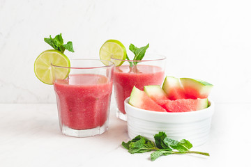 Watermelon Juice Smoothie with Lime and Mint