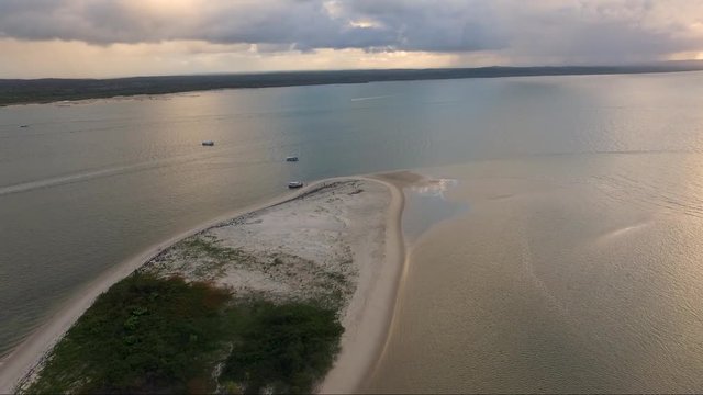 Coroa do Meio in Gamboa, Morro de Sao Paulo, Bahia, Brazil