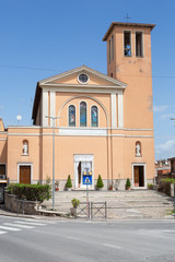 Fototapeta na wymiar Parrocchia San Nicola da Bari - Mentana 