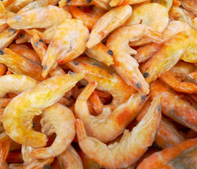 Red shrimp on the counter in the market