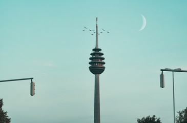 Obraz premium fernsehturm tower ampel outside stadt