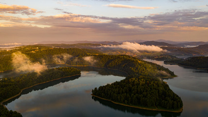 Bieszczady - Zachód słońca nad Soliną - Majówka
