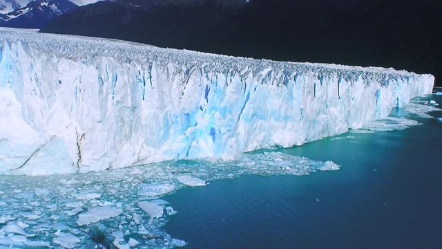 Beautiful Glacier breaking and falling 4k