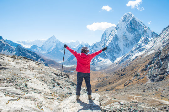 รูปภาพCholatse เลือกดูภาพถ่ายสต็อก เวกเตอร์ และวิดีโอ960 Adobe Stock