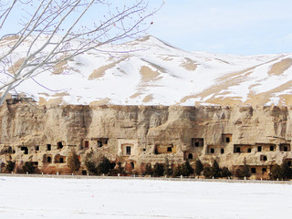 Mogao Caves, known as Thousand Buddha Grottoes or  Caves of the Thousand Buddhas, an oasis located at a religious and cultural crossroads on the  Silk Road in Gunsu Province in China. 