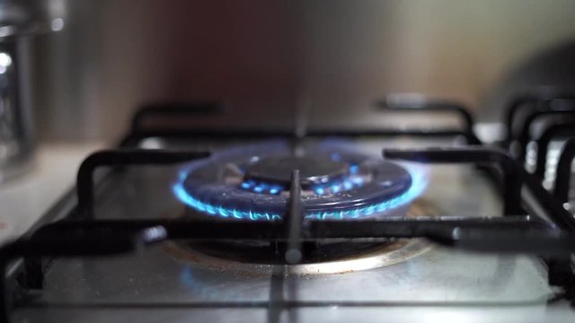 Gas Stove Ignite with Gas Fire Starter (No Pot)