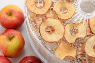 Dried apple chips