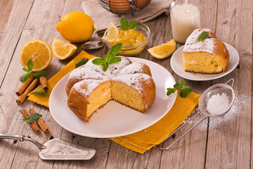 Cake with lemon cream filling.