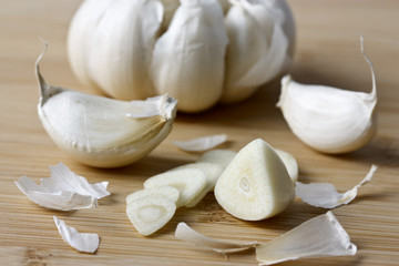 fresh garlic on wooden table