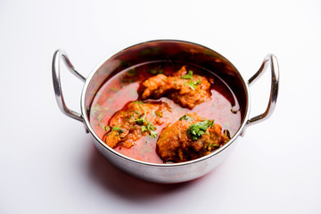 Lauki Kofta Curry made using Bottel Gourd or Doodhi, served in a bowl or karahi. selective focus