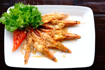grilled shrimp with tamarind sauce