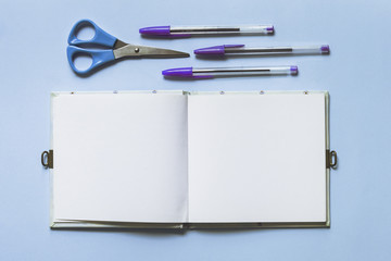 Writing accessories with pens andÂ sketchpad