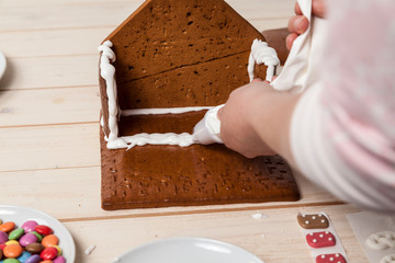 Lebkuchenhaus bauen