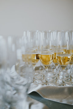 glasses of champagne