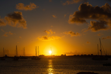 Naklejka premium Sint maarten landscapes sunset