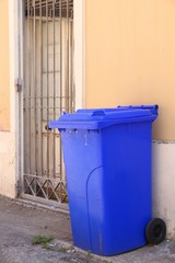 Italy garbage bin