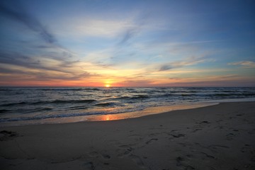 Sonnenaufgang am Meer