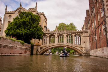 UK, Cambridge - August 2018: St John's College, Punting below the Bridge of Sighs