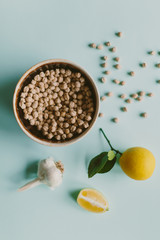 dried garbanzo beans, garlic and lemon