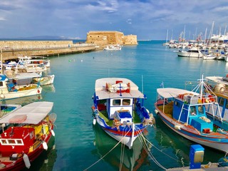 Obraz premium łodzie w porcie