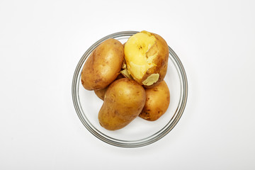 Boiled potatoes in a glass bowl