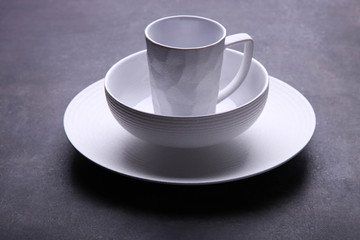 White clean empty dishes