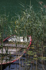 Lac du Val dans le Jura - 280351452